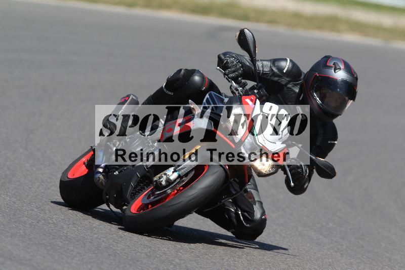 Archiv-2022/40 18.07.2022 Plüss Moto Sport ADR/Freies Fahren/999